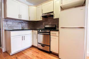 13 Humboldt St #4L - Photo 1 of 1