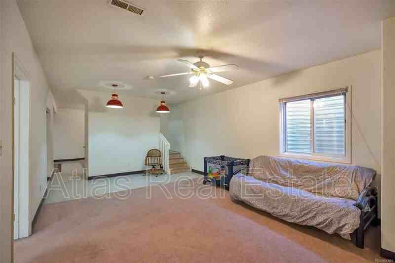 6540 N. Clay B2 - Photo 3 of 10
