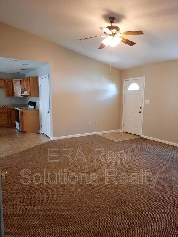 1048 N West St - Photo 2 of 10