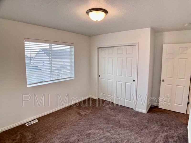 2013 Wn - Photo 4 of 35