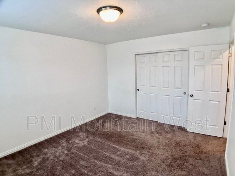 2013 Wn - Photo 7 of 35