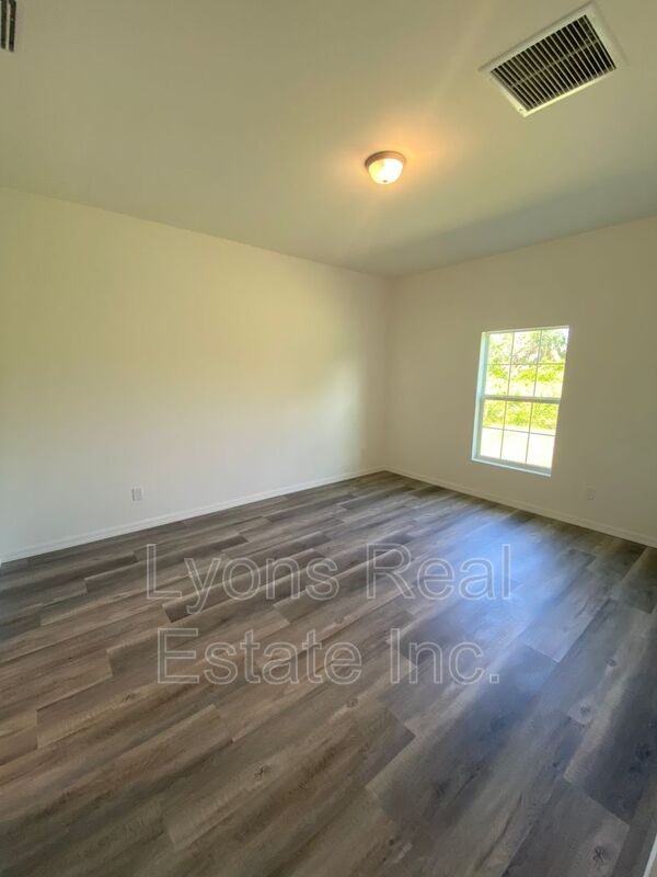 3279 Jersey St - Photo 2 of 22