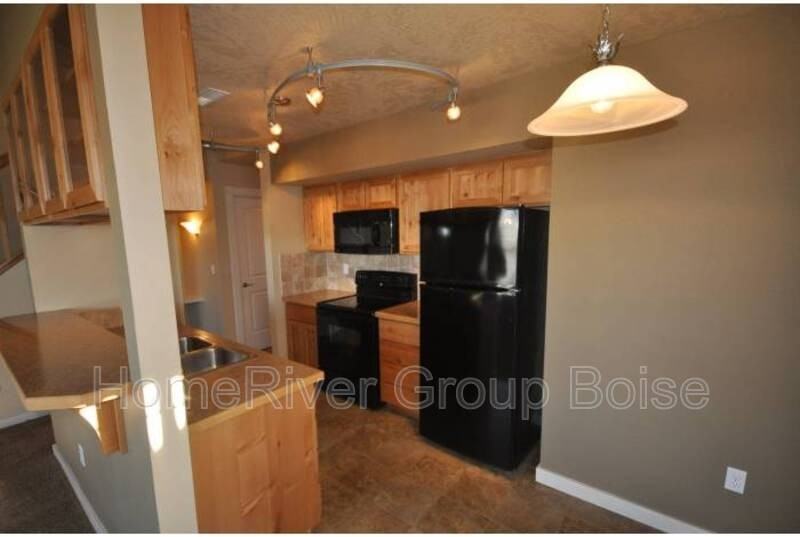 9219 W Brogan Dr - Photo 2 of 13