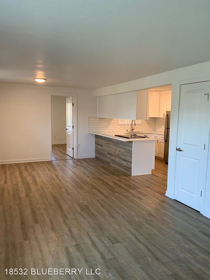 18532 Blueberry Lane - Photo 2 of 22