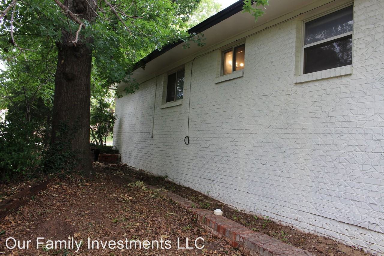 3517 S Irvington Pl - Photo 3 of 50