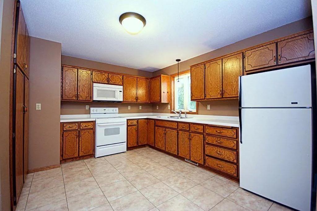 2322 7th St N #NA - Photo 2 of 8