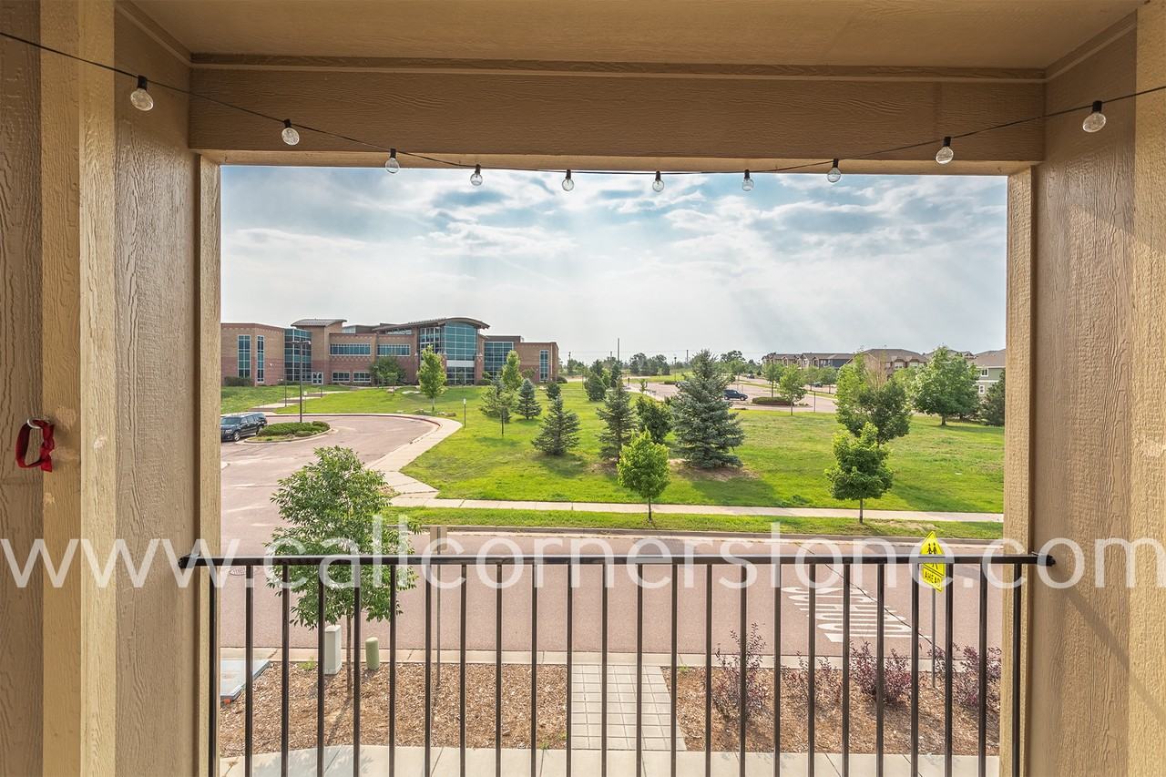 1322 Antrim Loop #1 - Photo 5 of 36