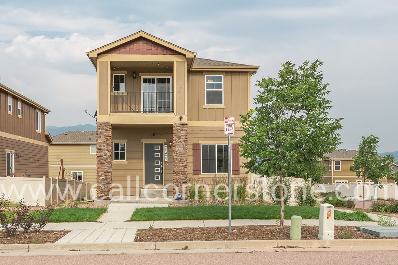 1322 Antrim Loop #1 - Photo 7 of 36