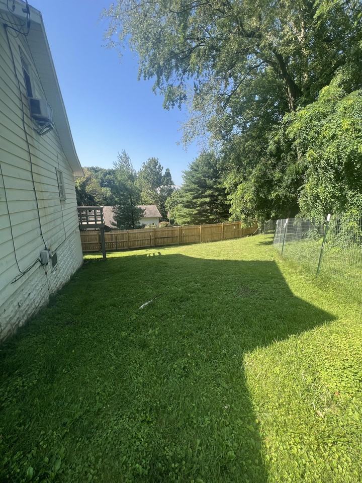 132 School St #1 - Photo 6 of 26