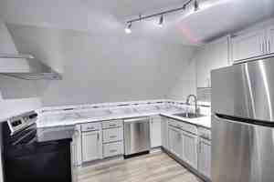 featured image of 142 Alma St #G