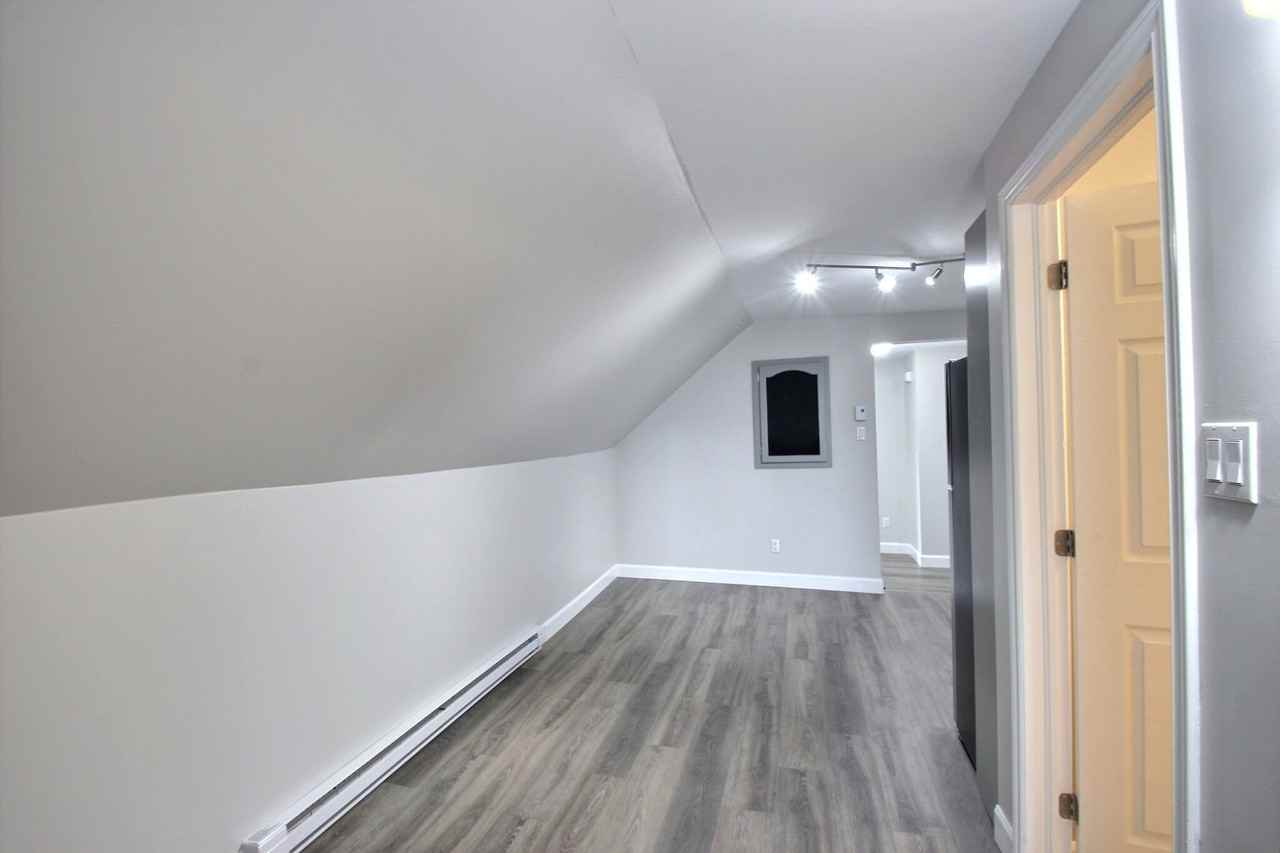 142 Alma St #G - Photo 3 of 7