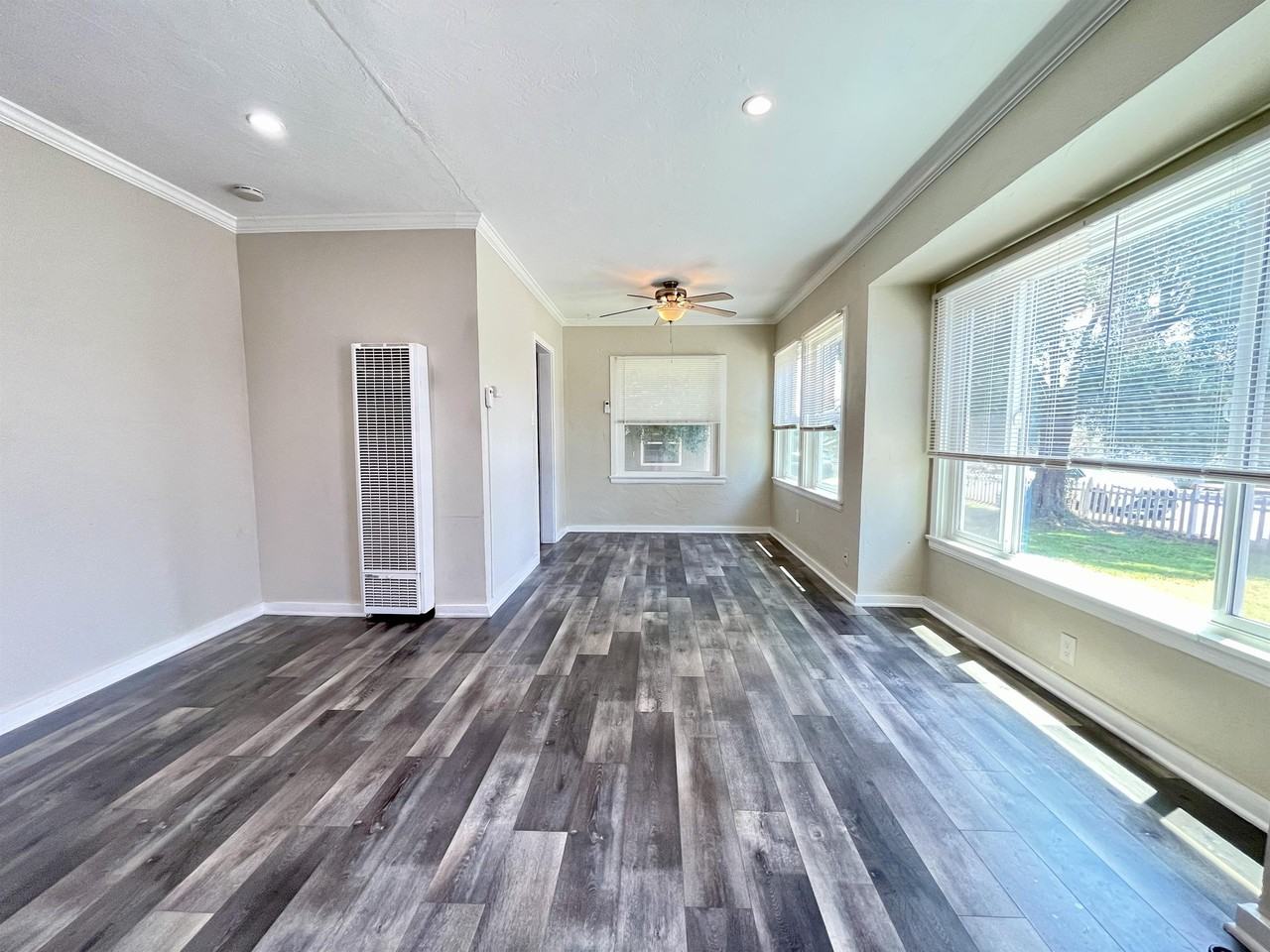 7319 Olive Tree Ln #7319 - Photo 2 of 11