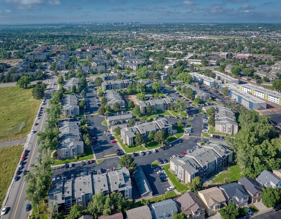 8965 E Florida Ave - Photo 4 of 24