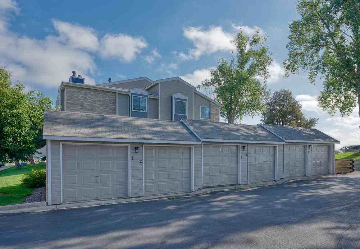 8965 E Florida Ave - Photo 7 of 24