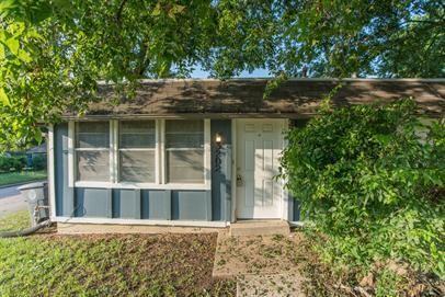 3202 W 40th St - Photo 3 of 15