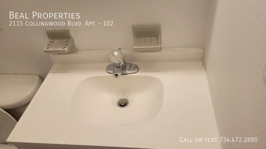 2115 Collingwood Boulevard #102 - Photo 7 of 28