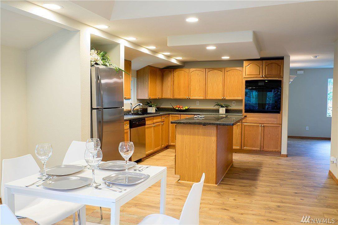 11812 166th Dr Ne #NA - Photo 3 of 3