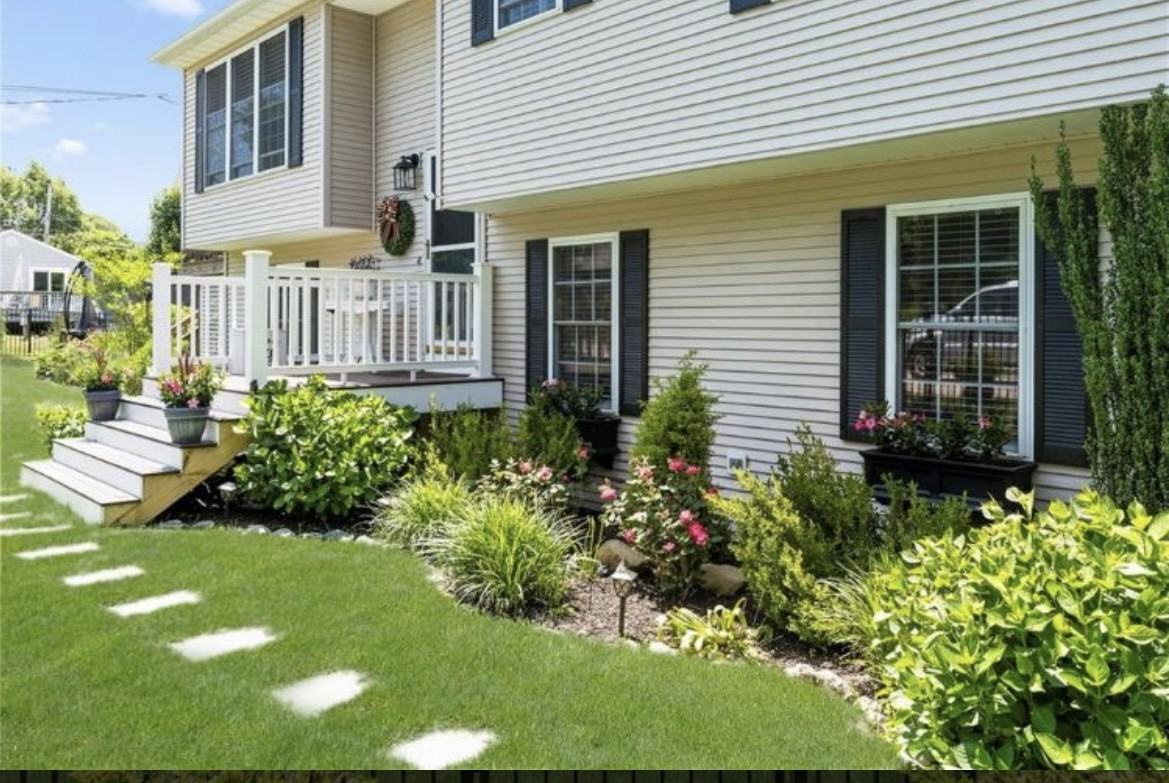 65 Helm St #NA - Photo 3 of 24