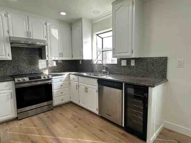1166 Johnson St #NA - Photo 3 of 21