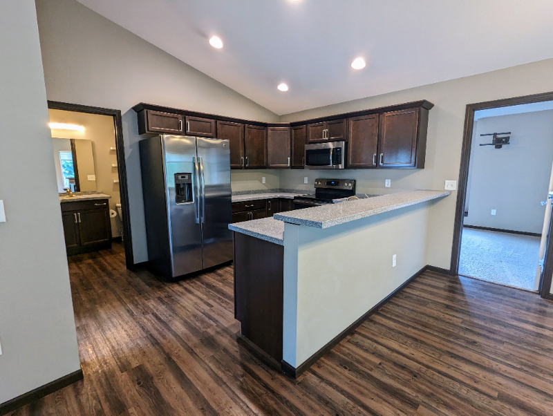 486 Rj Dr - Photo 3 of 27