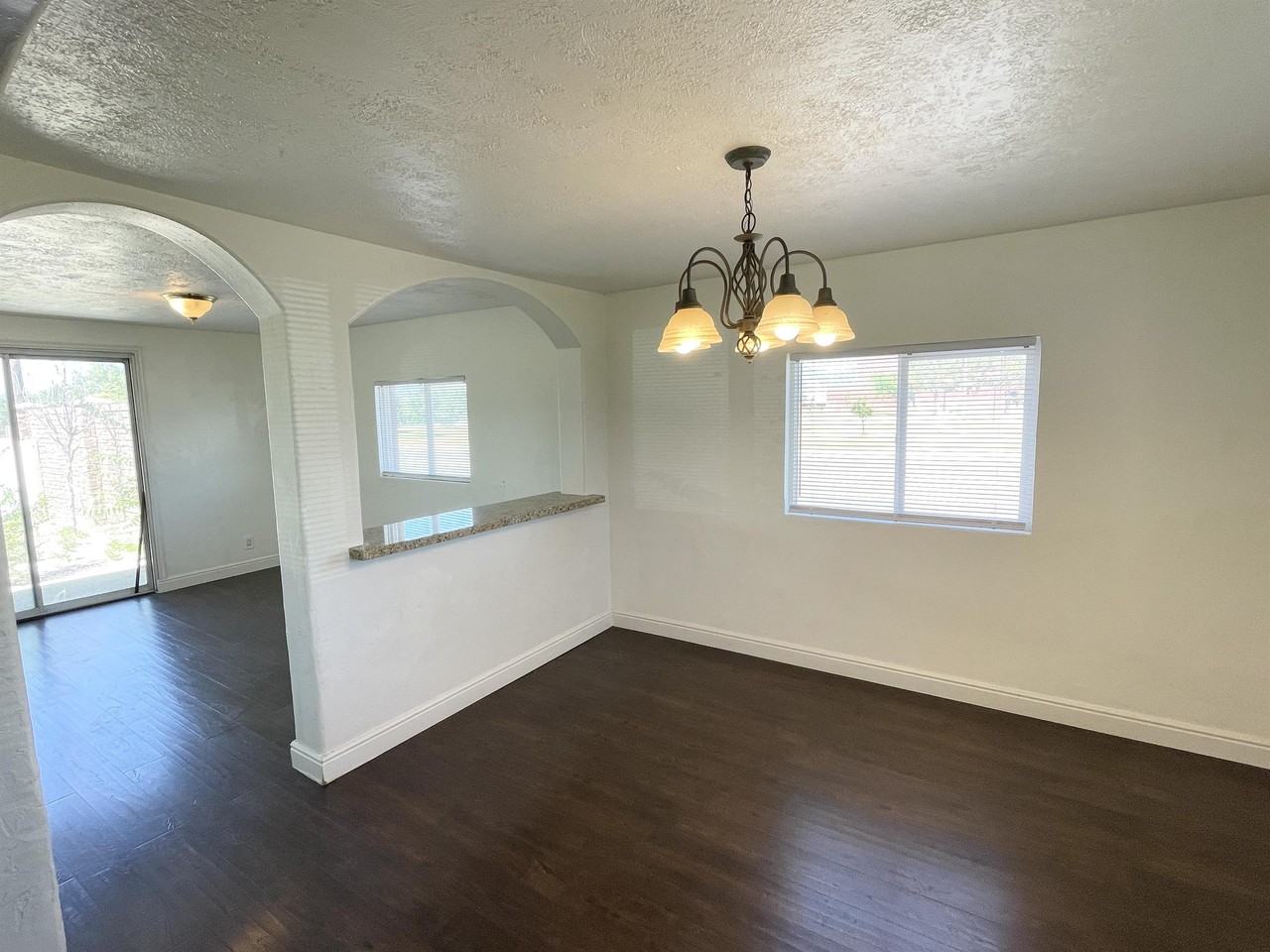 1714 W Chateau Ave #1 - Photo 5 of 23