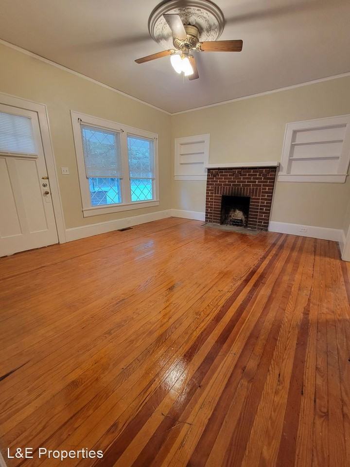 12715 Moores Chapel Rd - Photo 2 of 10