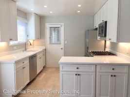 featured image of 1019 1019 and 1025 Laurel Street