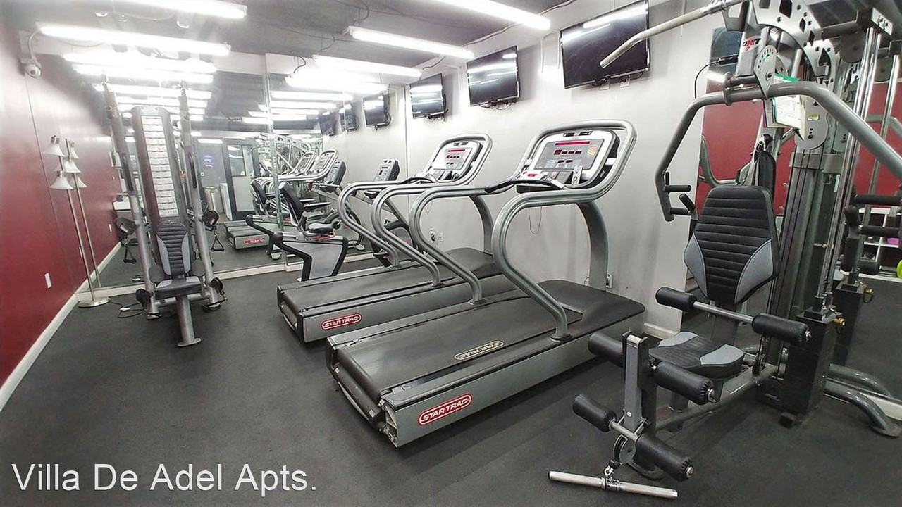 Villa De Adel Apts - Photo 3 of 49