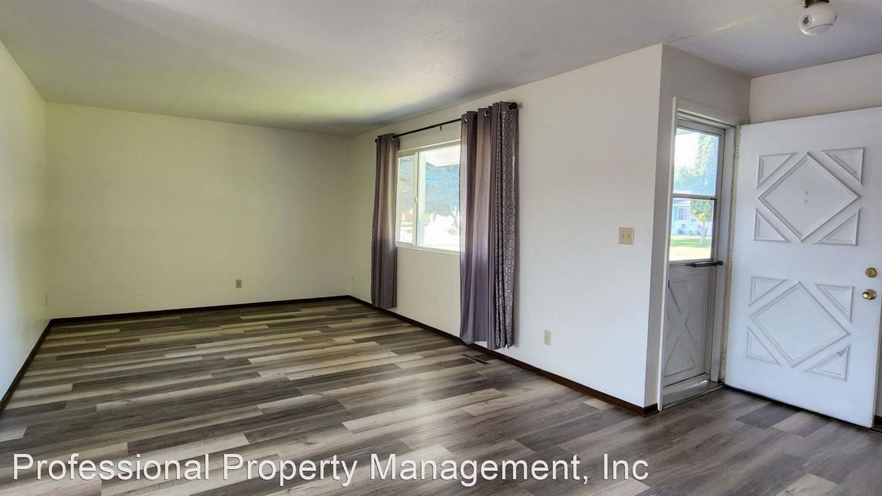 224 Glacier Dr - Photo 2 of 29