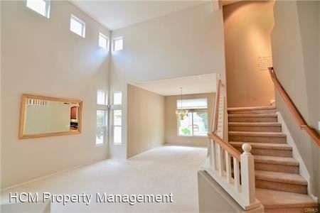 14 Lawnridge - Photo 3 of 17
