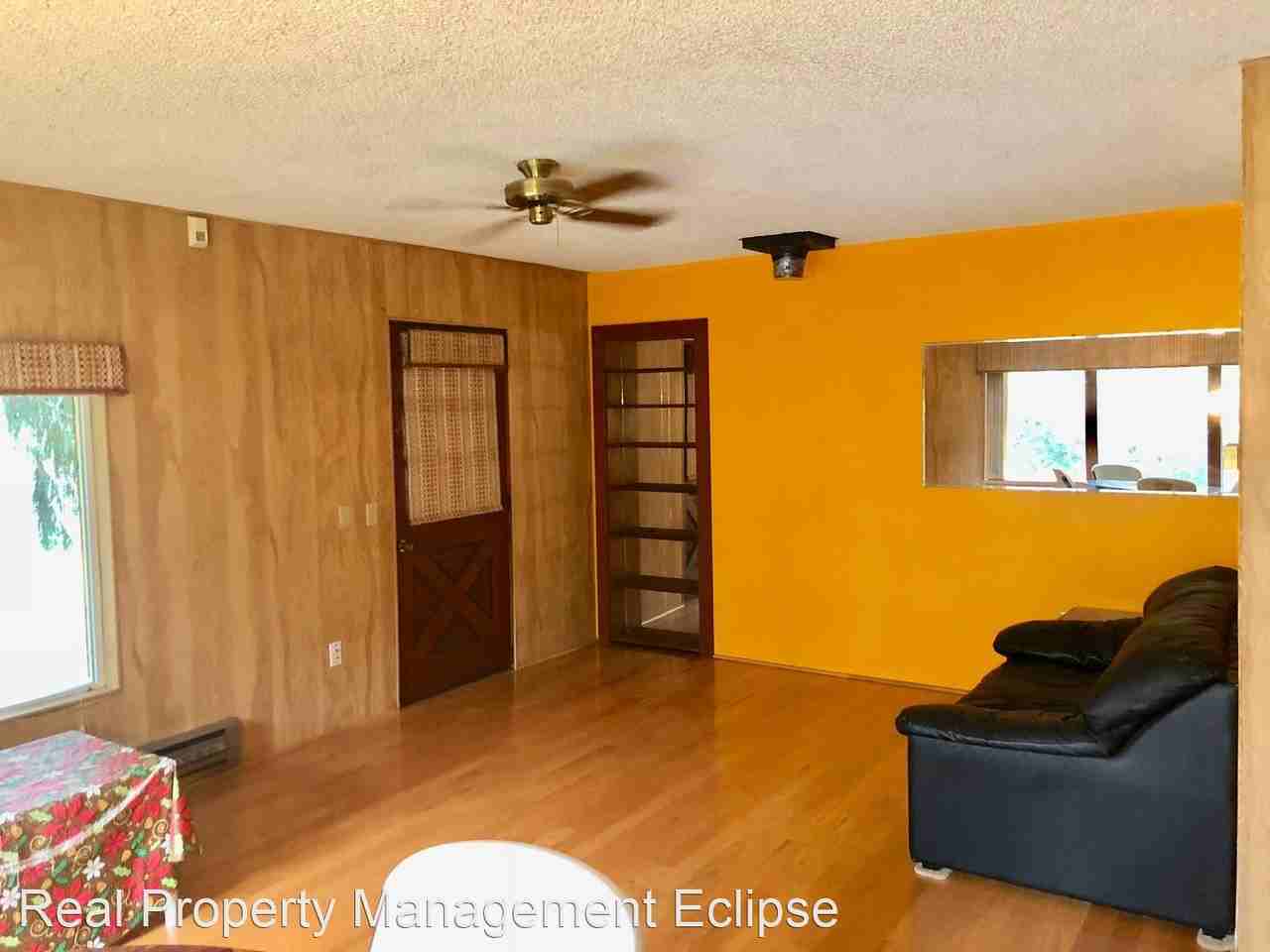 19309 Se 168th St - Photo 2 of 11