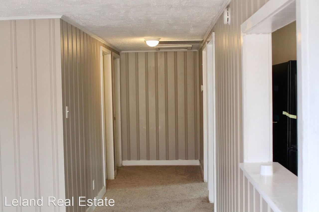 2425 Juniper St - Photo 2 of 19