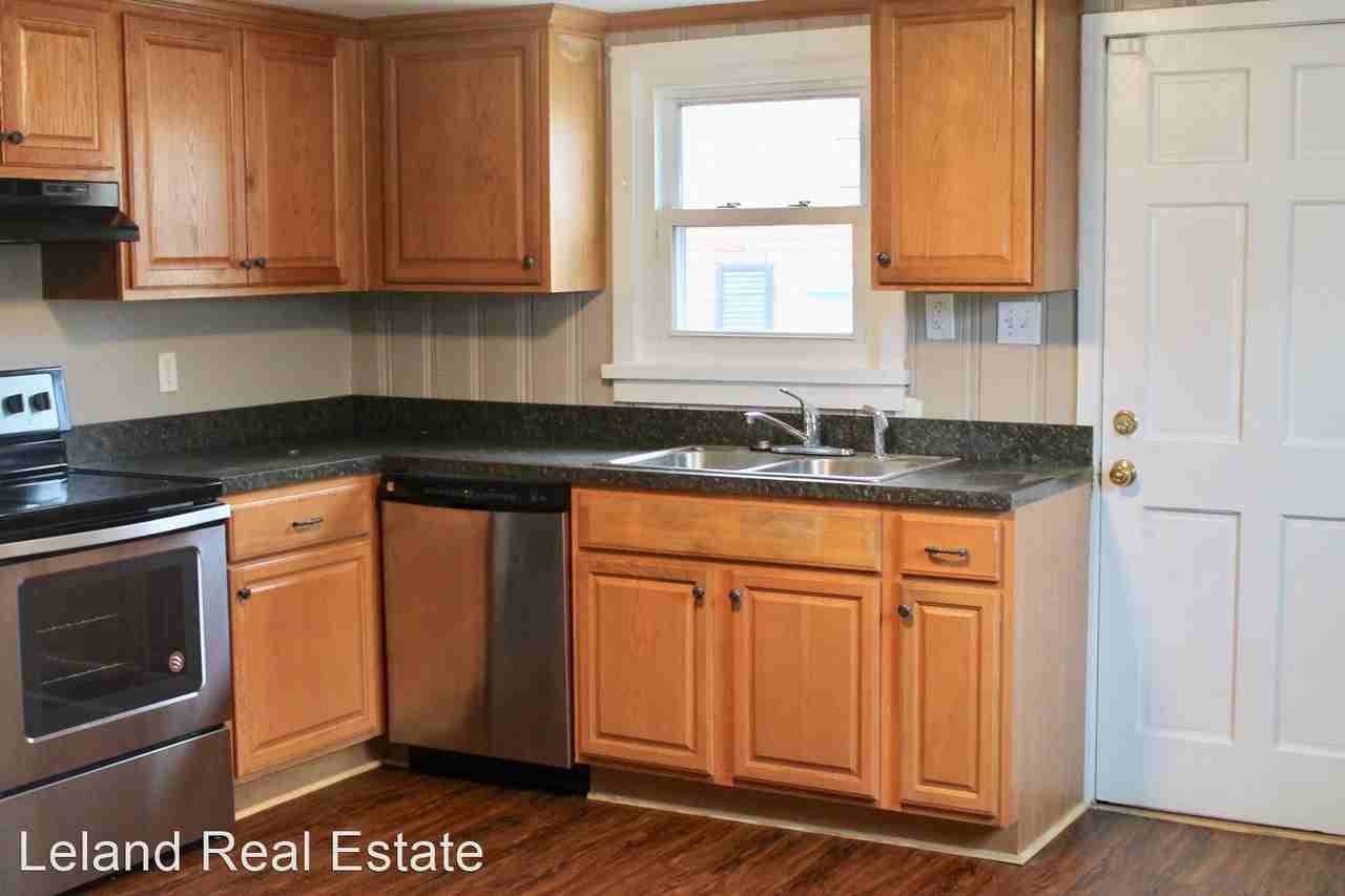 2425 Juniper St - Photo 3 of 19