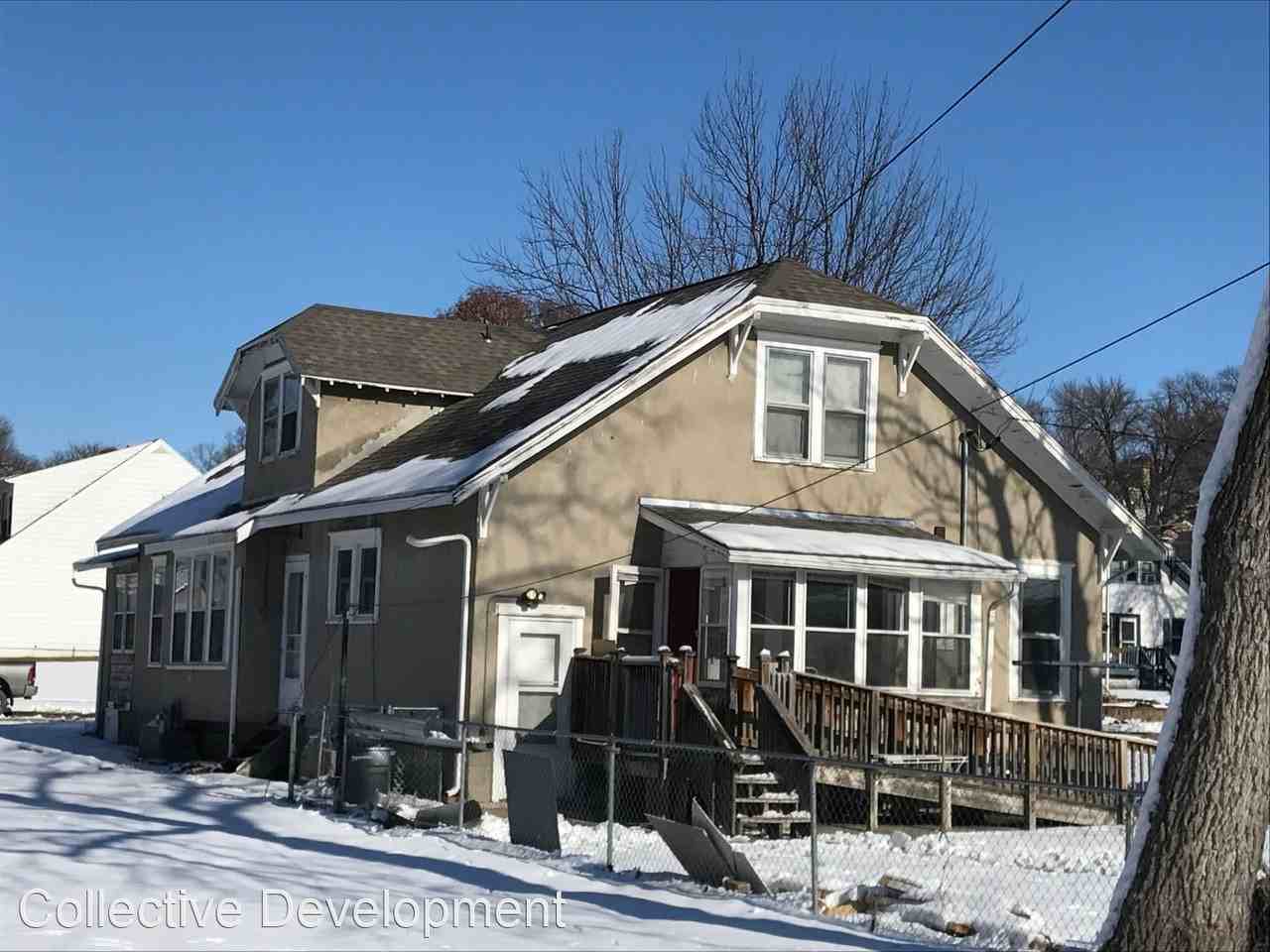 705 Avenue B - Photo 2 of 27