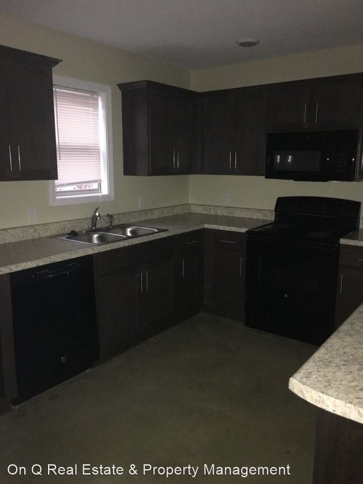 1104 Cartwright - Photo 3 of 19