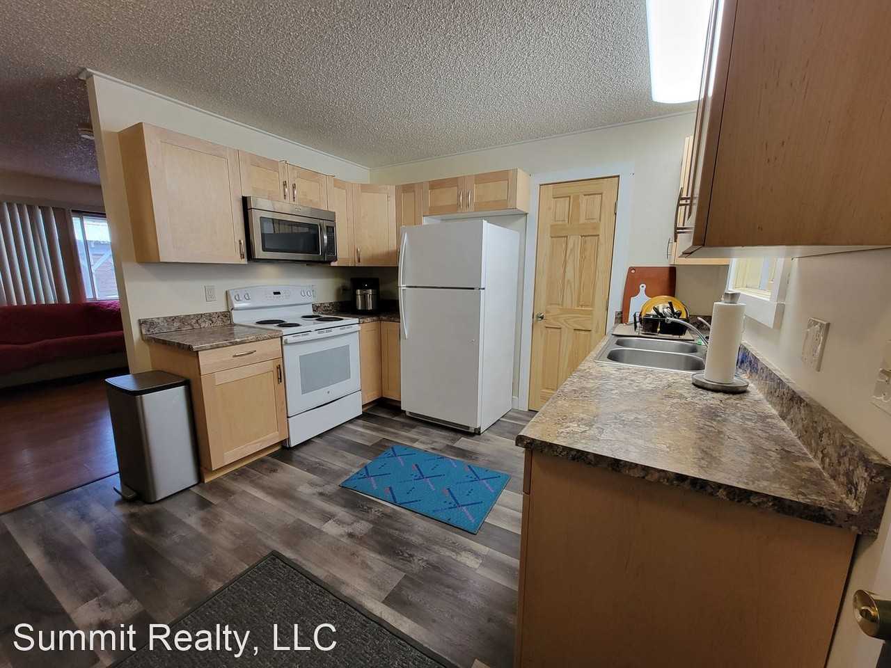 8748 Trinity Dr A - D - Photo 2 of 15