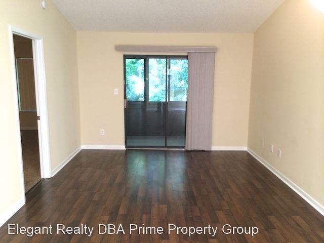 230 Highlands Glen Cir - Photo 2 of 8