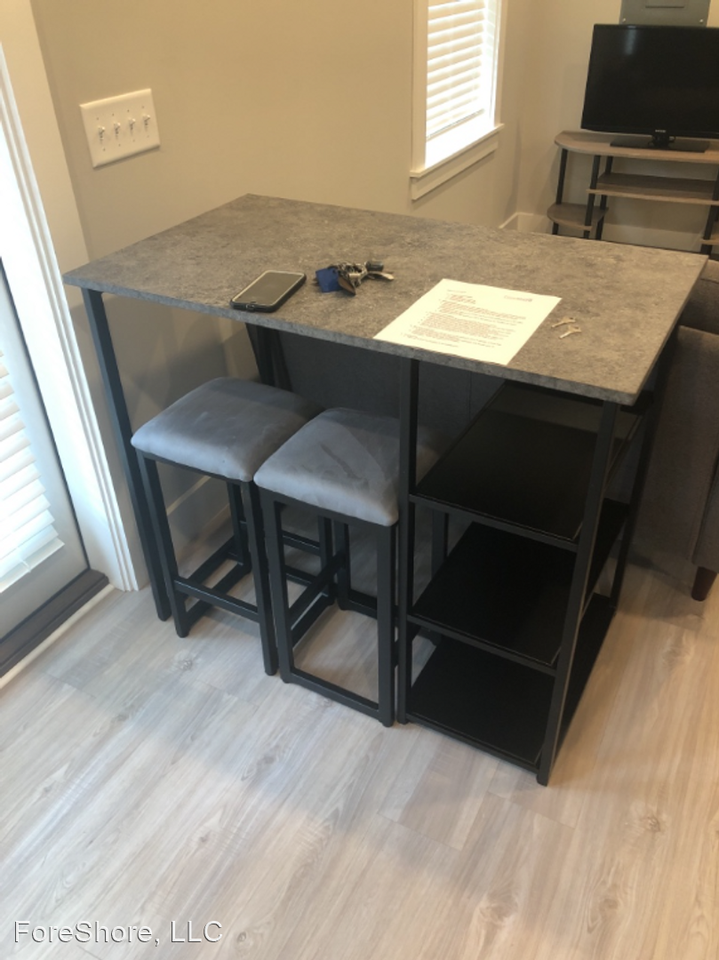 4 Marianna Way - Photo 3 of 8