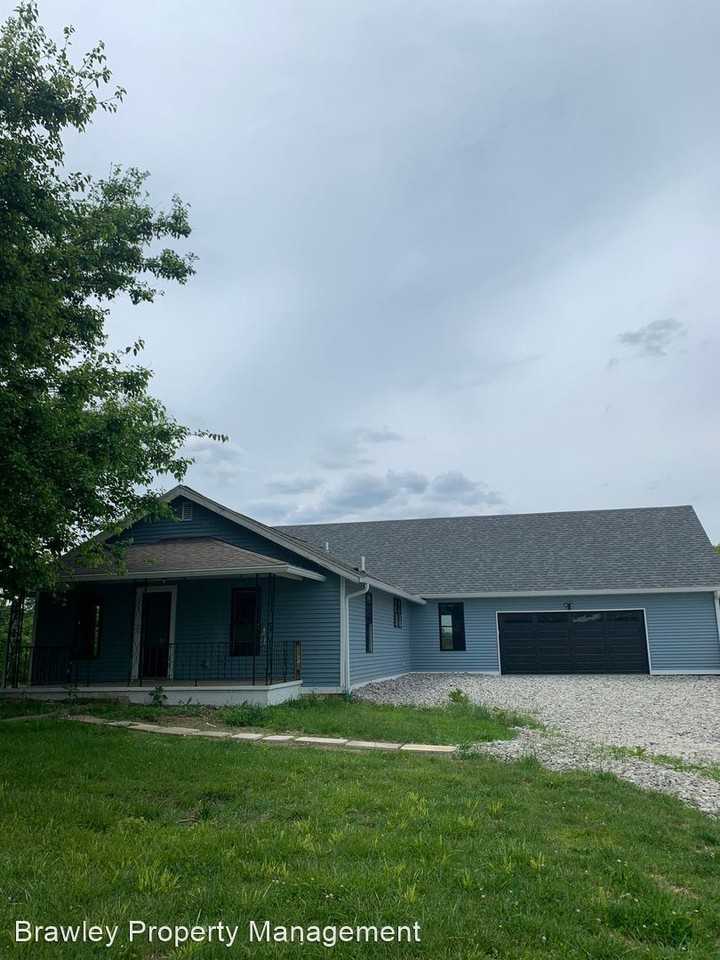 7680 S Fairfax Rd - Photo 2 of 34