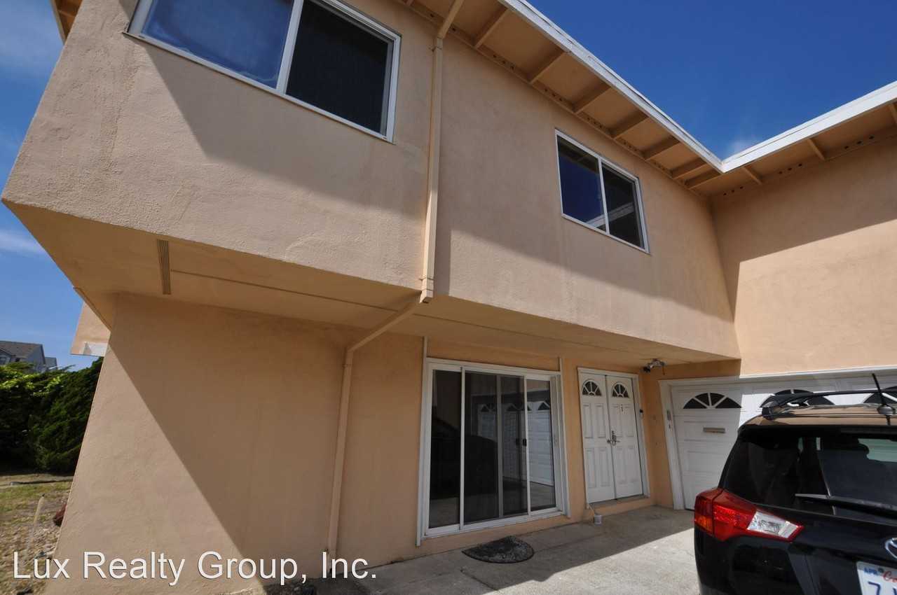 3360 Oakmont Dr - Photo 3 of 50