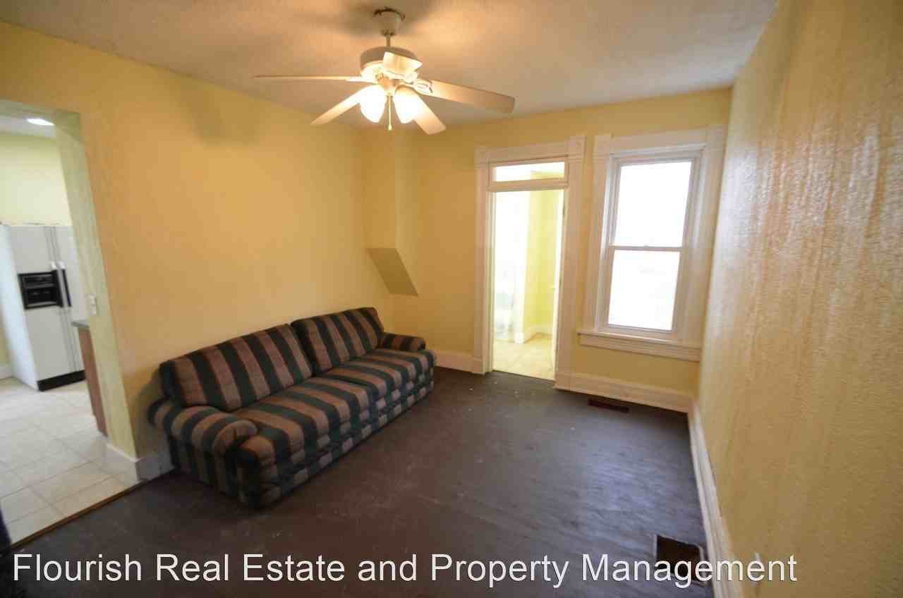 158 E Third Street - Photo 3 of 5