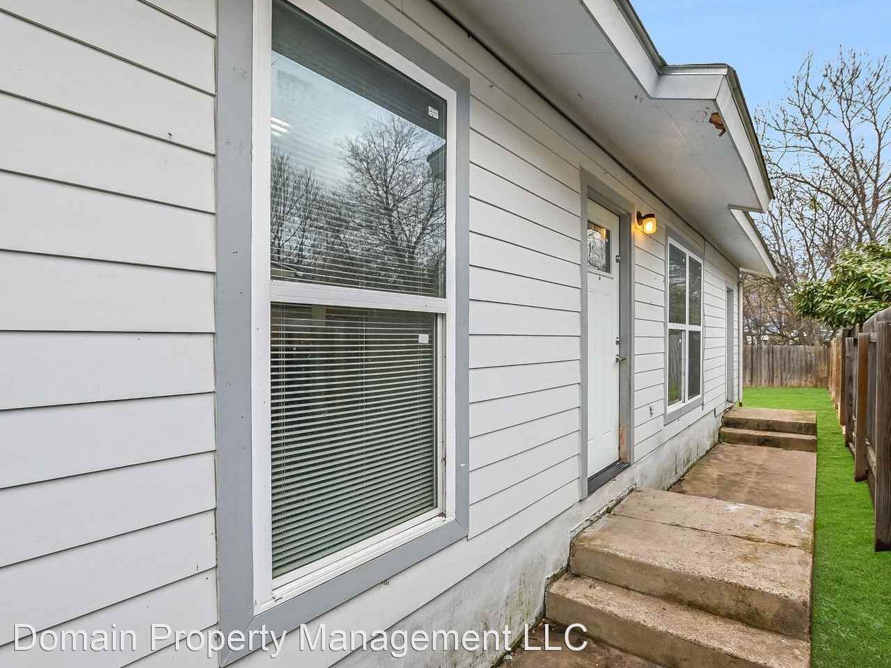 1006 Fiesta St. - Photo 2 of 9