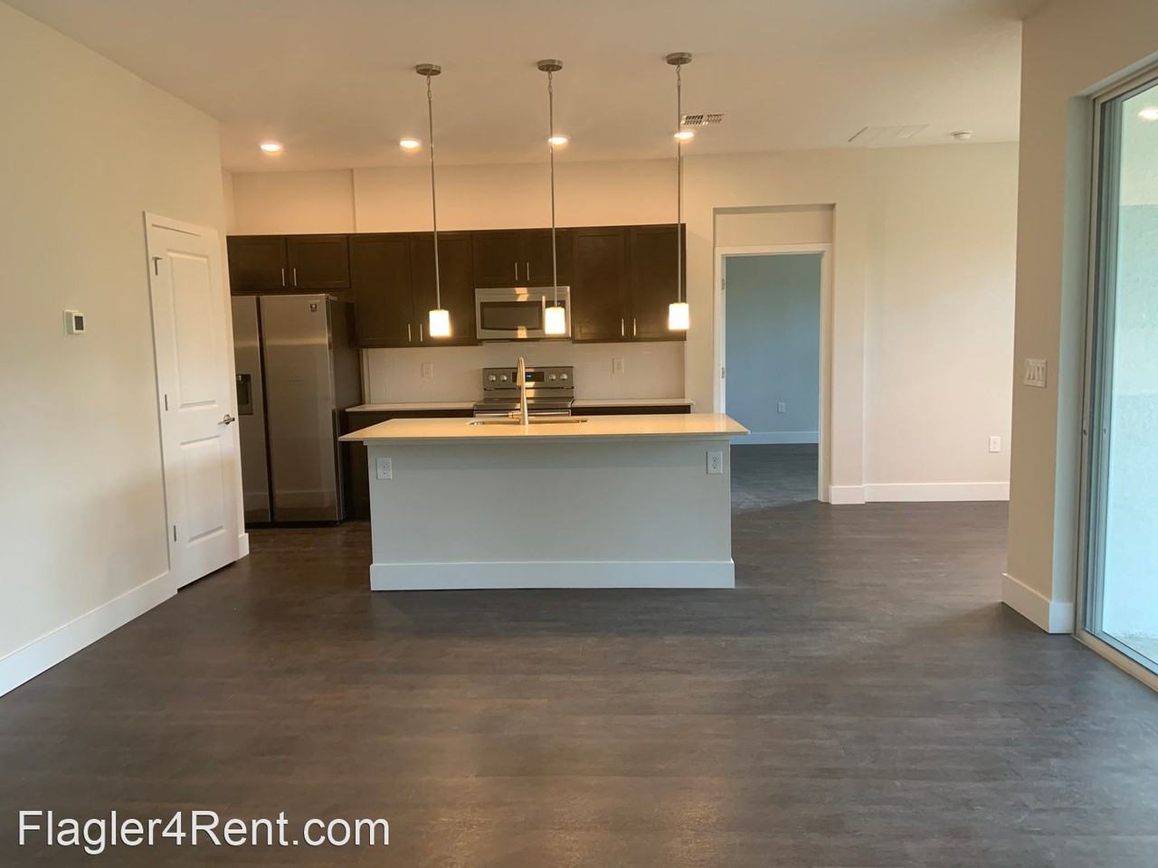 7 Pine Crest Ln - Photo 3 of 19