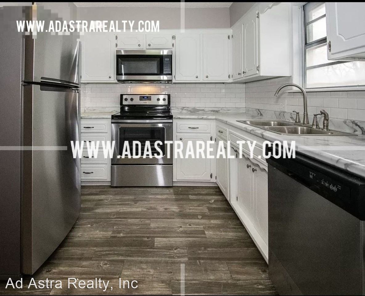 1514 E Elizabeth St - Photo 3 of 14