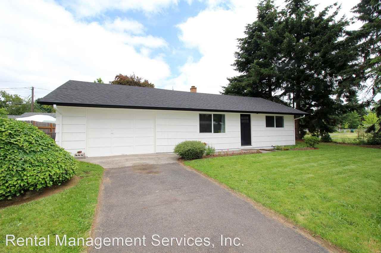 12915 Ne Multnomah St - Photo 3 of 29