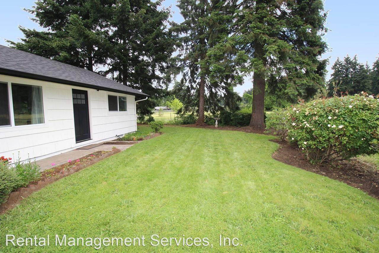 12915 Ne Multnomah St - Photo 2 of 29