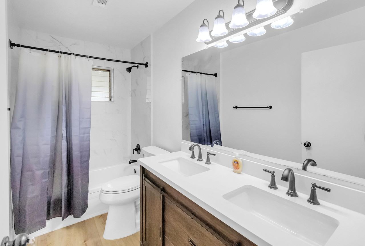 Dalmatian Dr - Photo 4 of 22