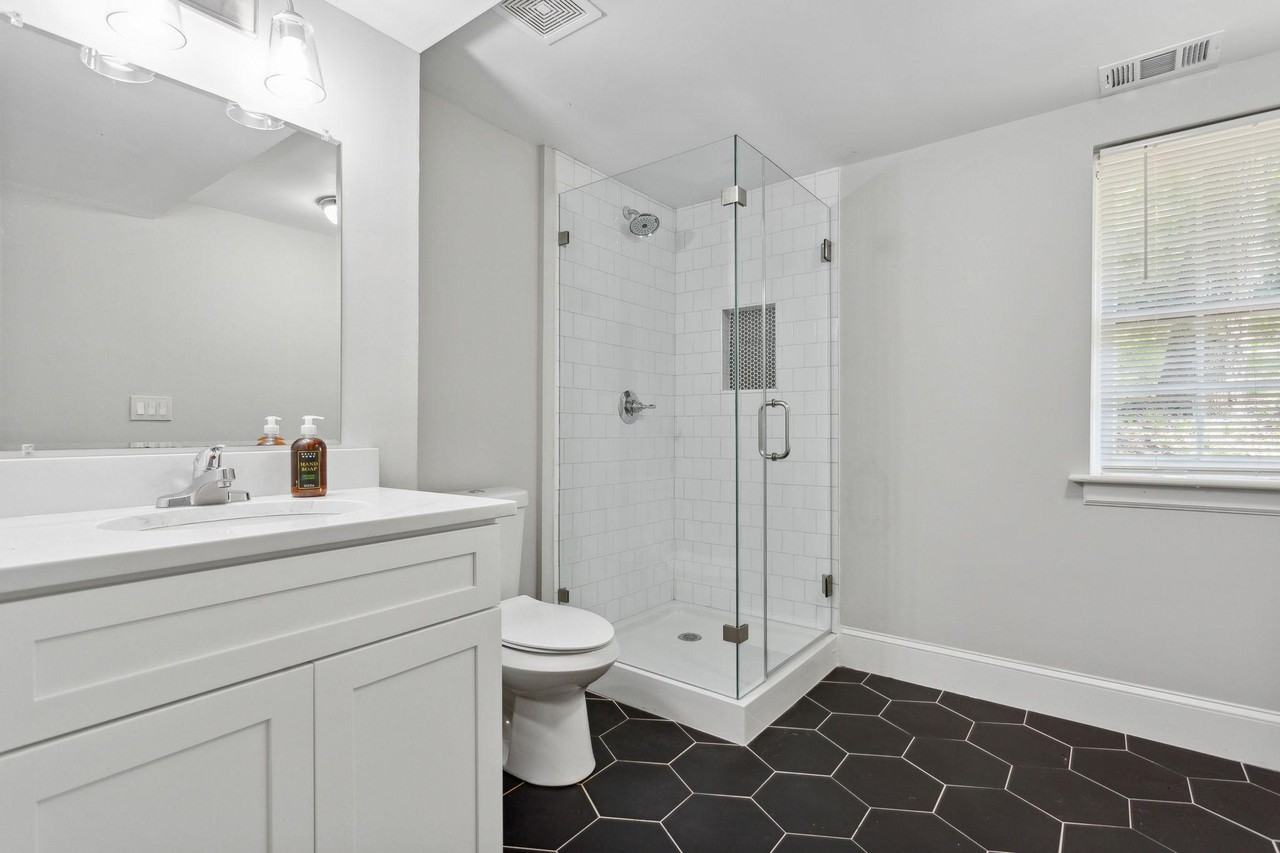 Franklin Rd - Photo 6 of 13