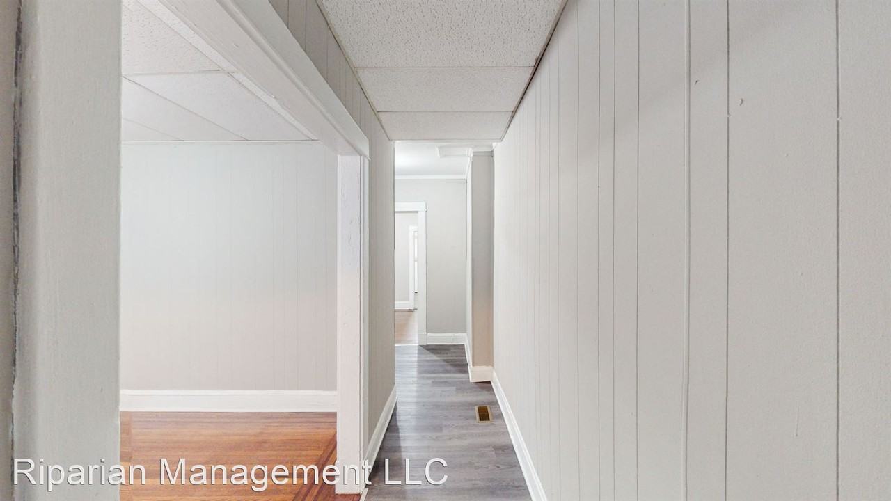 3117 Brighton St - Photo 3 of 24