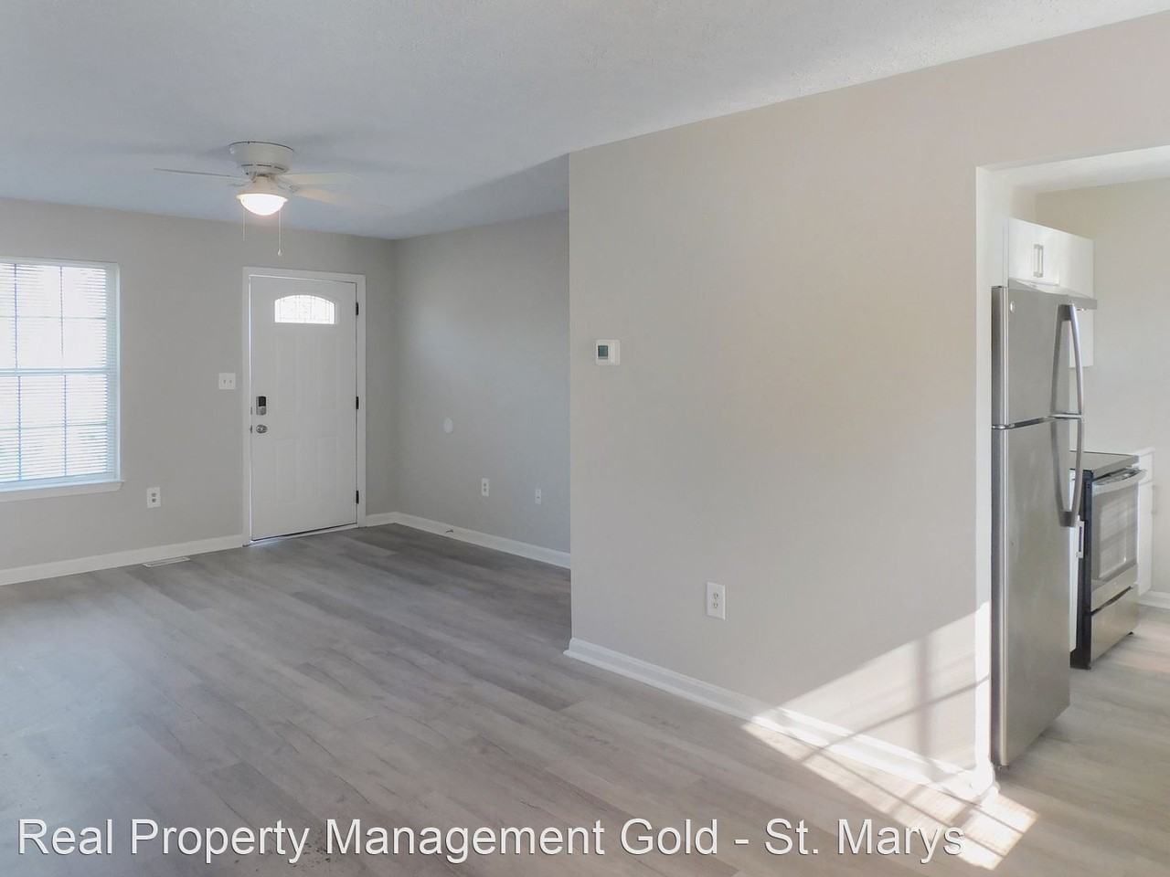 21376 Lexington Dr - Photo 2 of 13